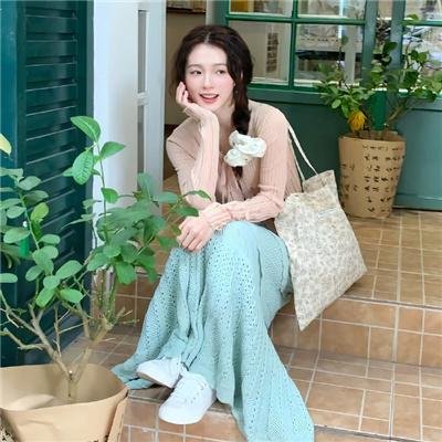 轻拍翻转小魔女